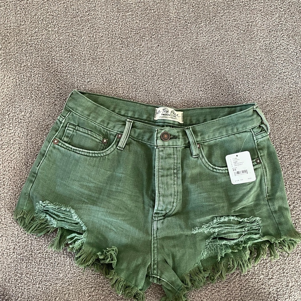 Free people green shorts size 26
